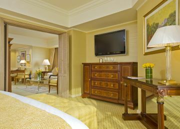 Park Tower - A Luxury Collection Hotel