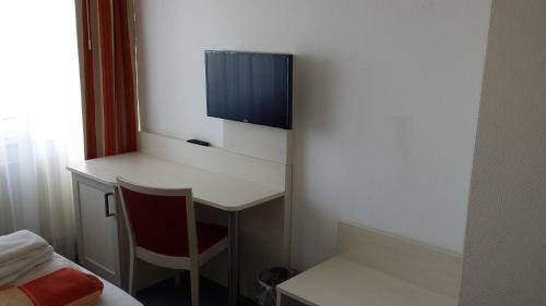 Hostal Hotel & Restaurant M�wchen