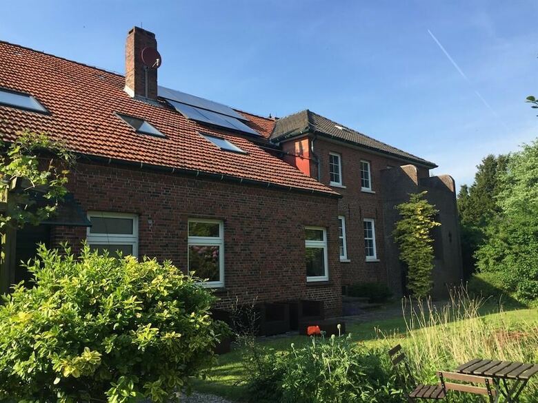 Hostal Wattlodge