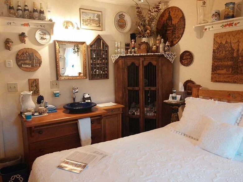 Oasis Bed And Breakfast