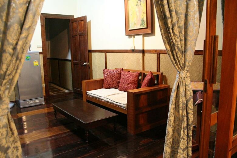 Hotel Chotika Riverfront