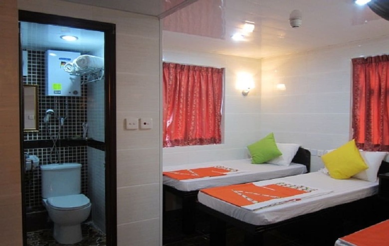 Hotel Traveller's Hostel