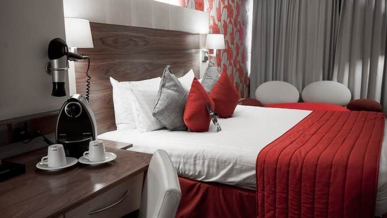 Hotel Traveller's Hostel