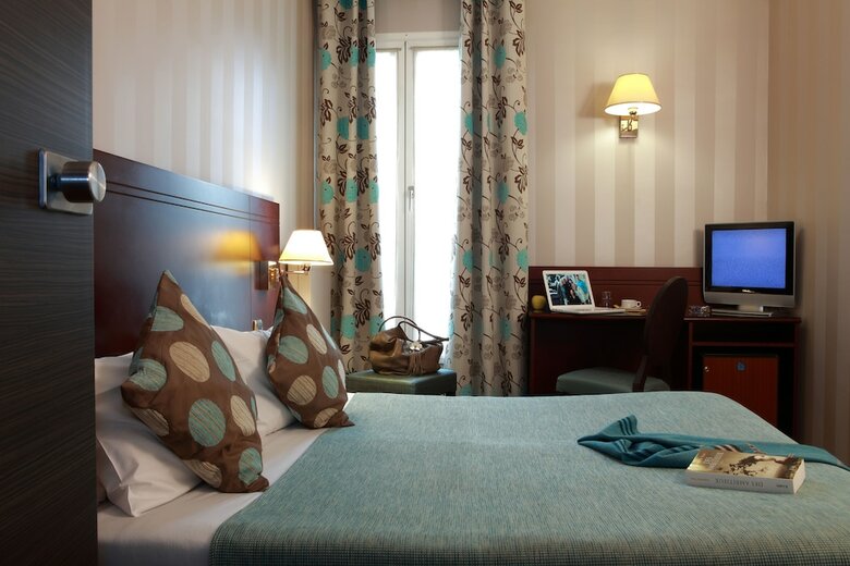 Hotel H�tel Espace Champerret