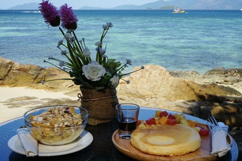 Hotel Decho Beach Resort