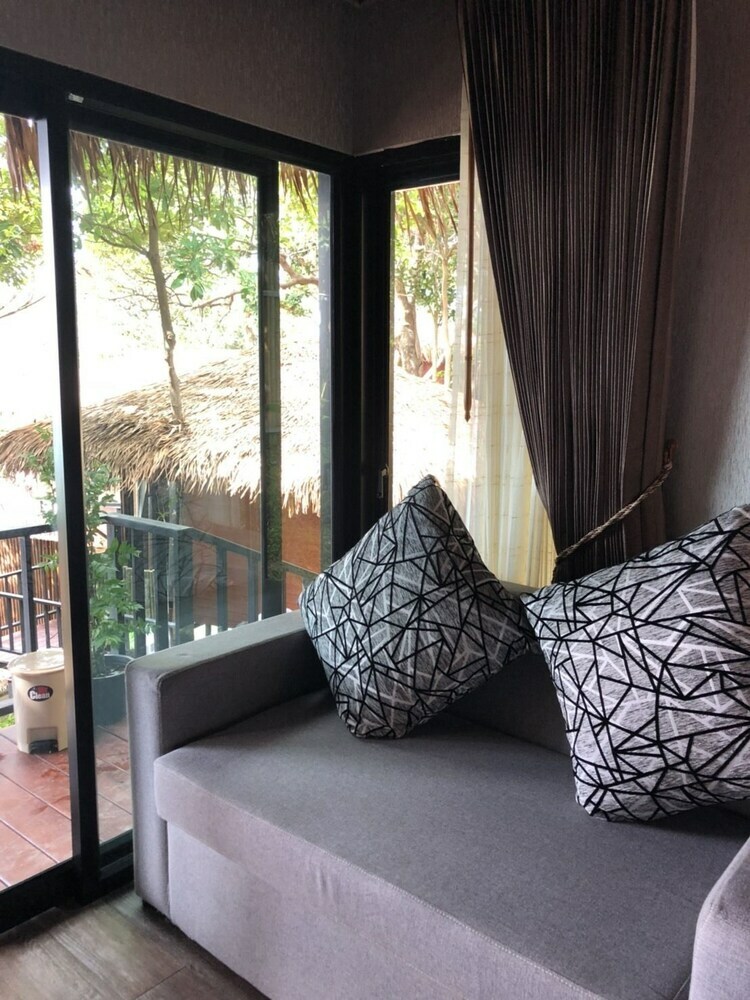 Hotel Decho Beach Resort