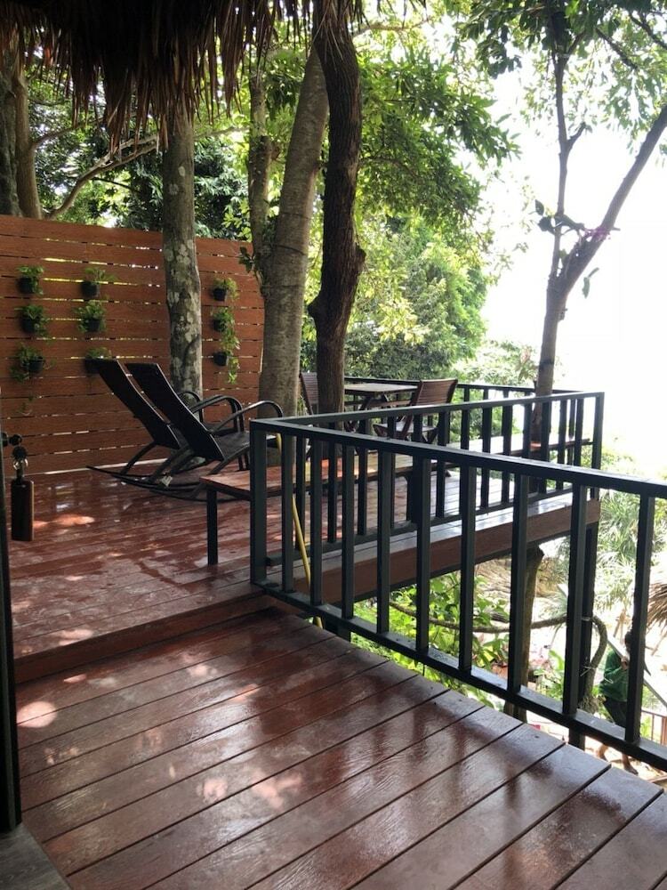 Hotel Decho Beach Resort