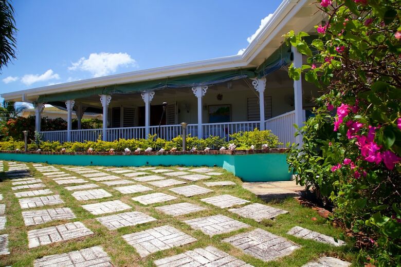Windjammer, 4br By Jamaican Treasures