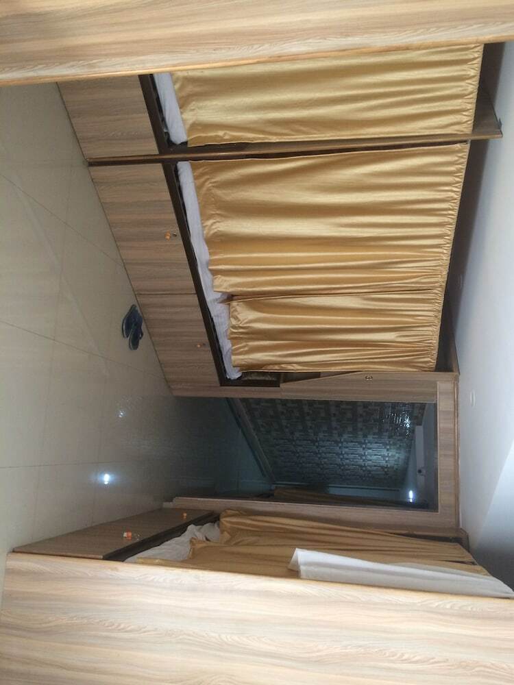 Hostal Golden Dormitory