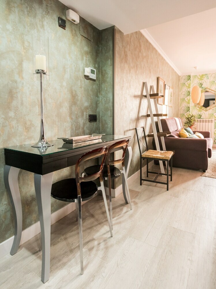 Apartamentos Fernando VI City Center