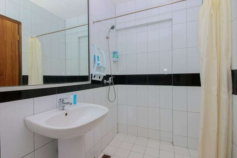 Hotel Airy Kemang Prapanca Raya 30 Jakarta