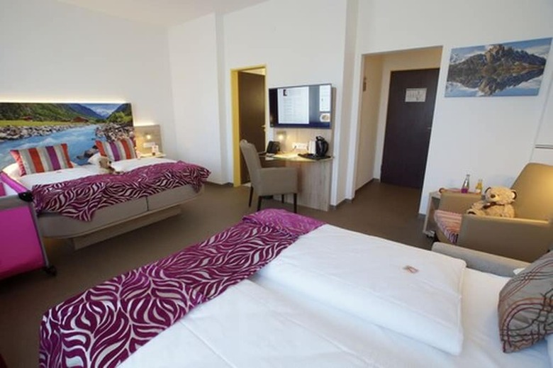 Edel Weiss Hotel Und Restaurant