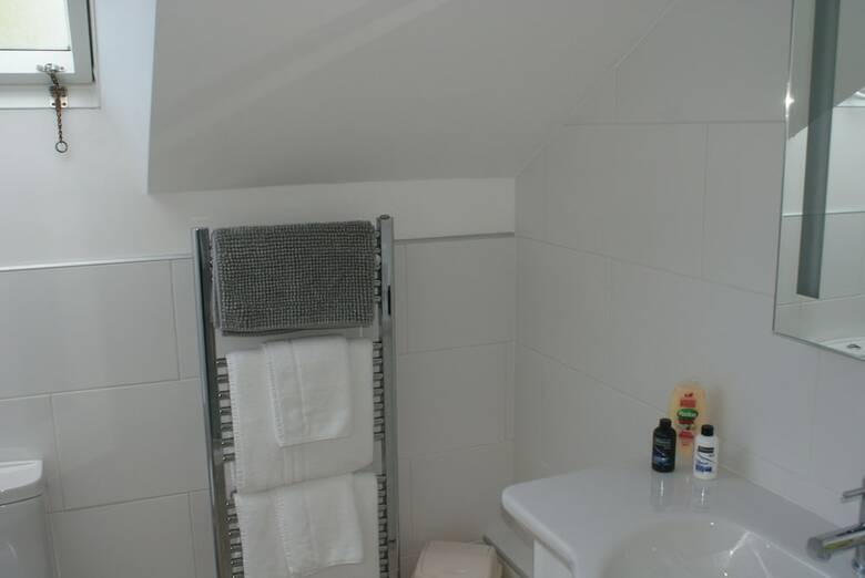 Tirah Bed And Breakfast
