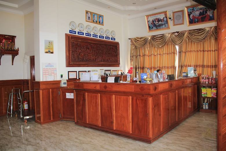 Emerald Bb Battambang Hotel