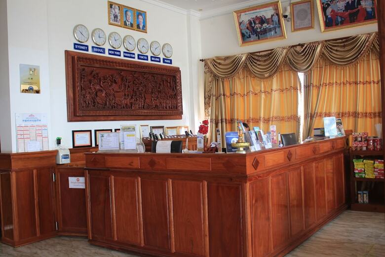 Emerald Bb Battambang Hotel