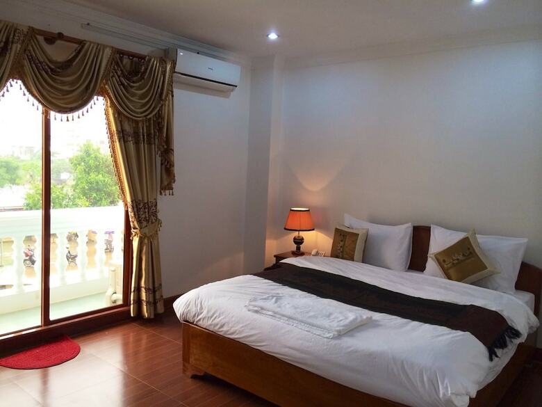 Emerald Bb Battambang Hotel