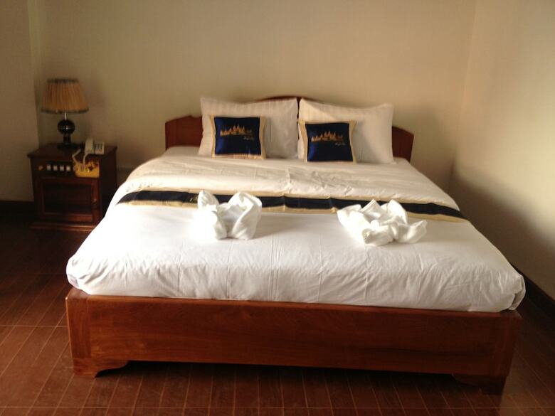 Emerald Bb Battambang Hotel