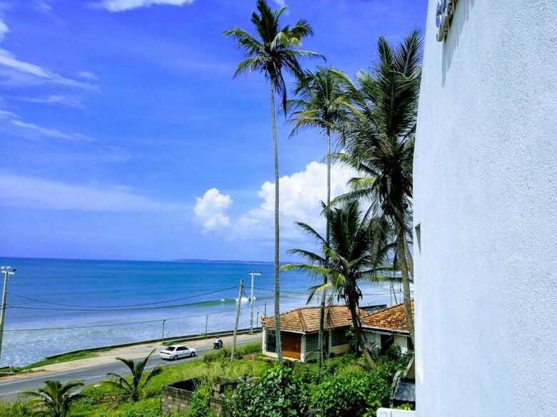 Bed & Breakfast Villa Yuvin Oceanfront