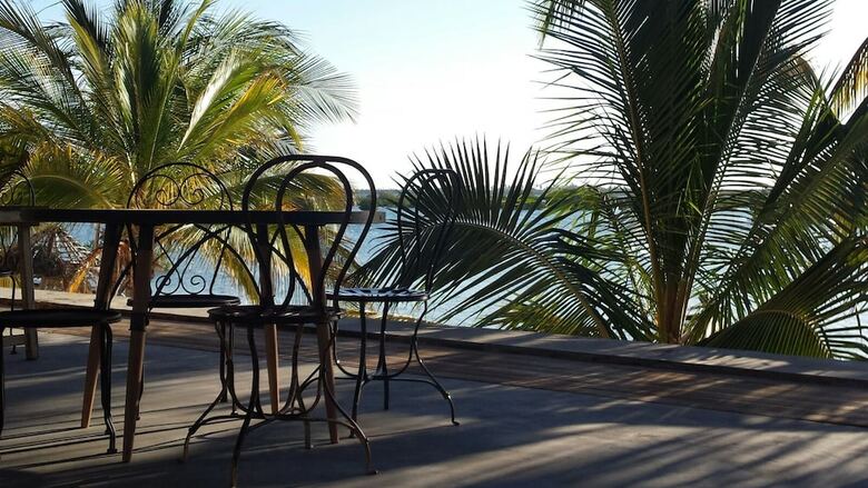 Posada Mwani House