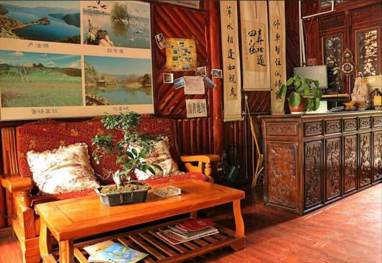 Hostal The Pearl Inn