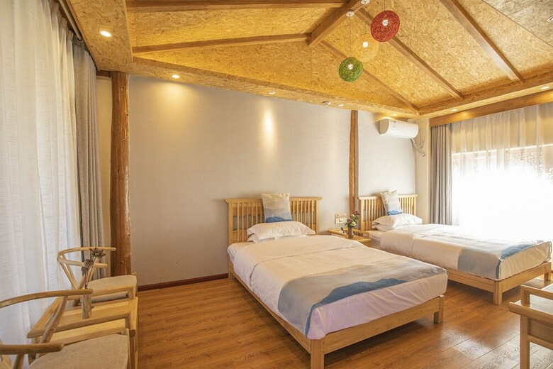 Hostal The Pearl Inn