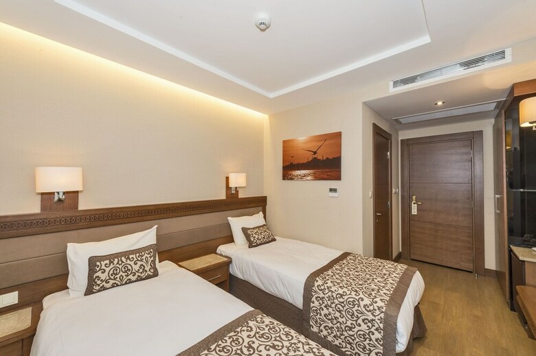 Viore Hotel