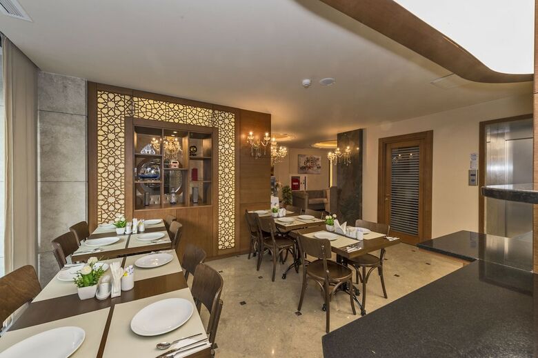 Viore Hotel