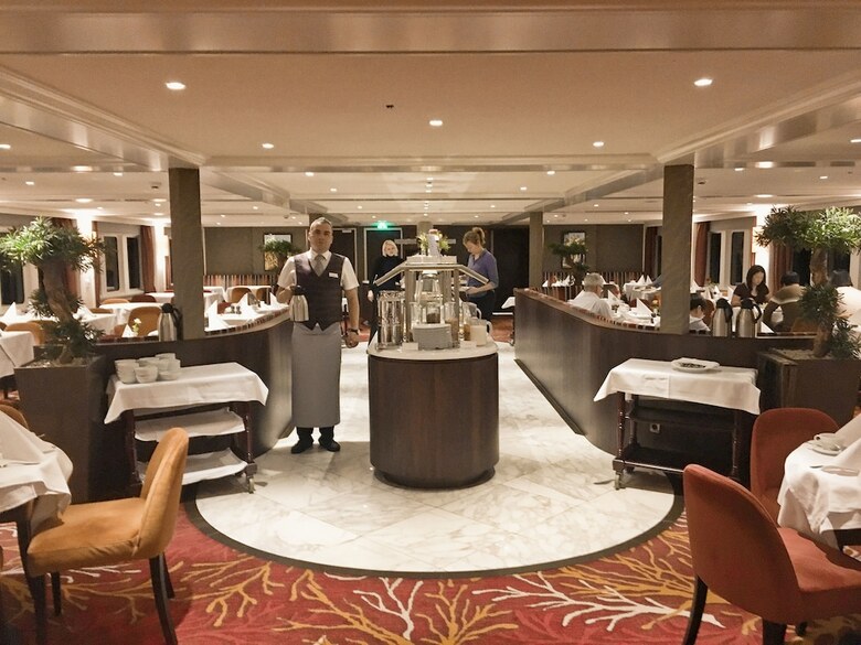 Hotel Select Ms Charles Dickens - Neuss