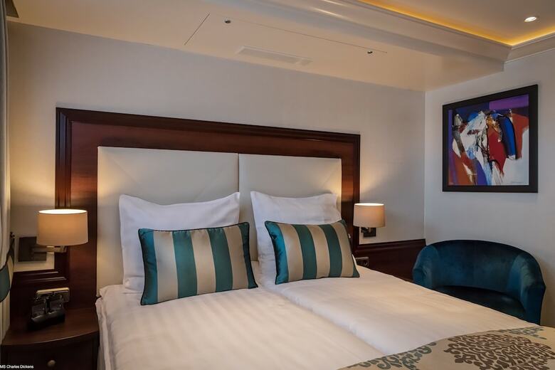 Hotel Select Ms Charles Dickens - Neuss