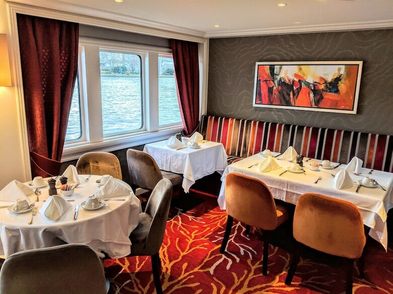Hotel Select Ms Charles Dickens - Neuss