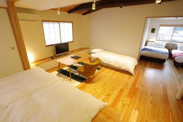 Petit House Toji