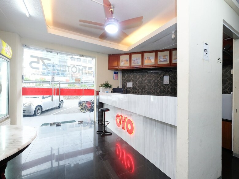Oyo 1105 Hotel 75