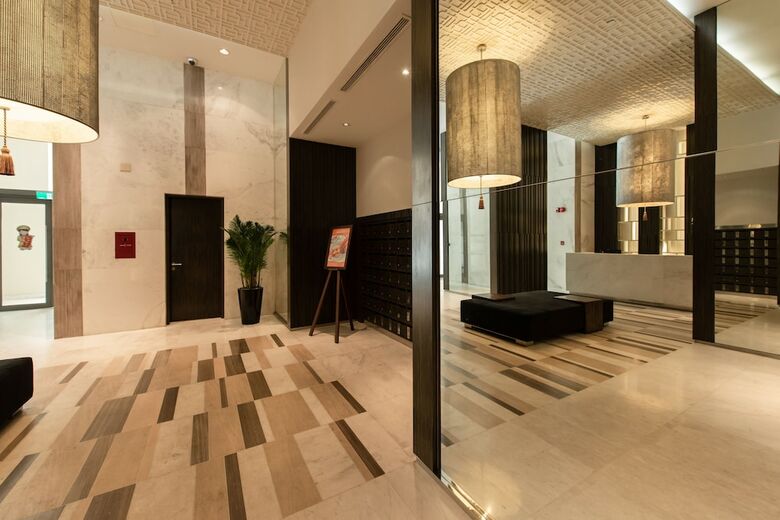 The Costa Serviced Apartment By Seaholiday