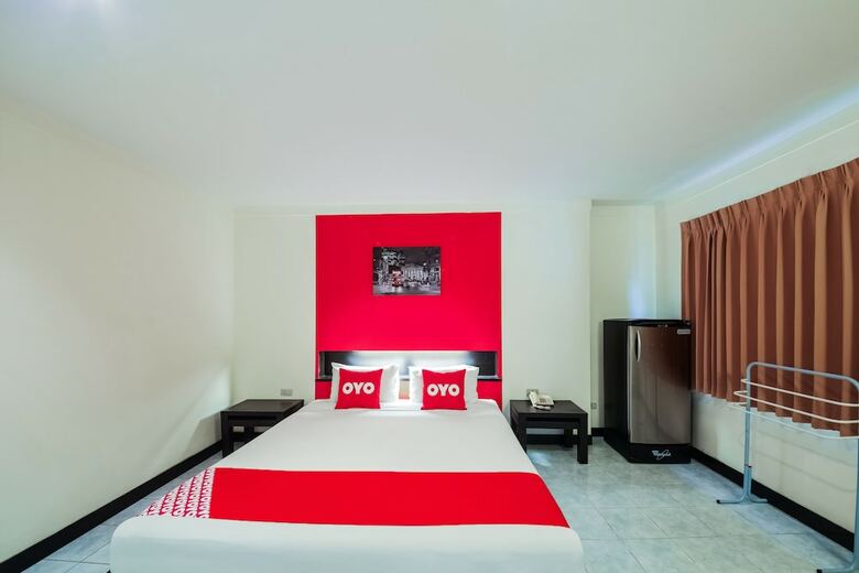 Hotel Oyo 244 Roar Inn Patong