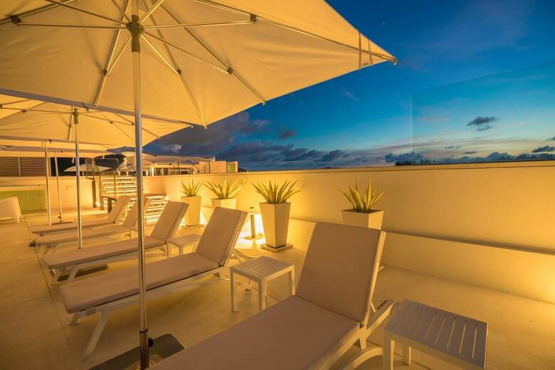 Hotel Oceanstone