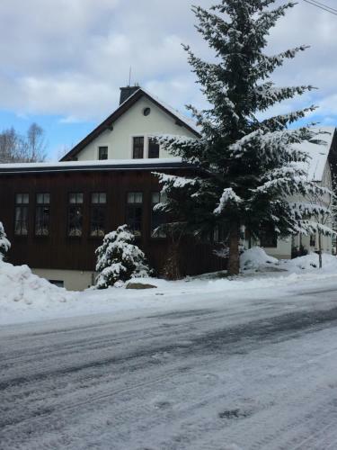 Hostal Gasthof & Pension Brettm�hle