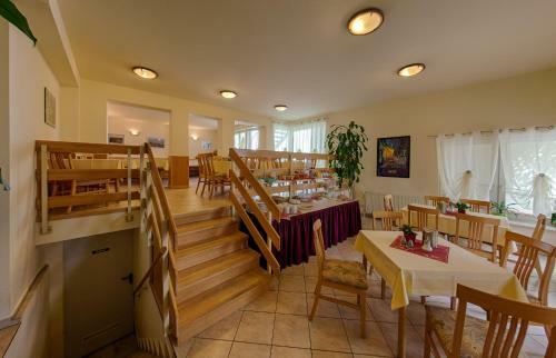 Hostal Hotel-pension Lender