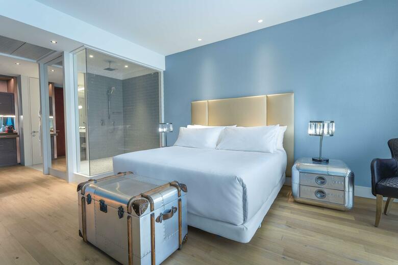 Hotel NH Collection Santiago Casacostanera