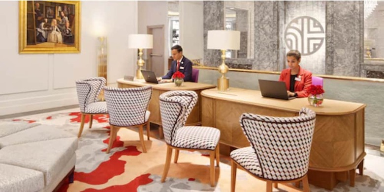 Hotel NH Collection Santiago Casacostanera