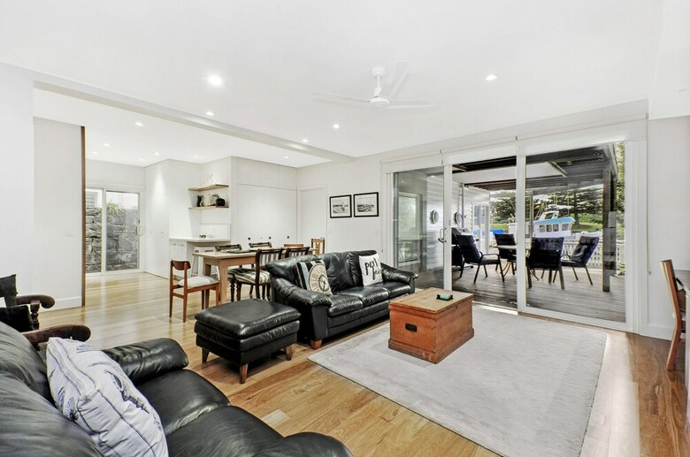 Boathouse Apartment