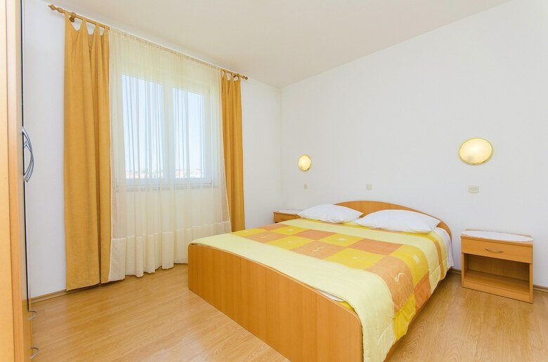 Apartments Biserka