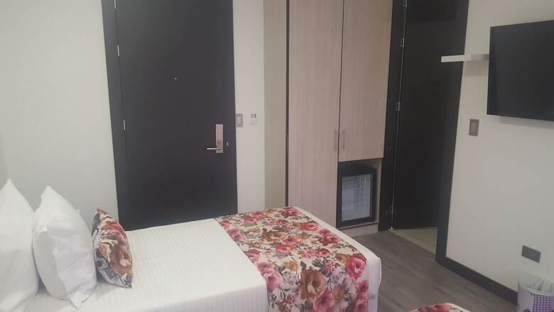 Hotel Arvut Collection