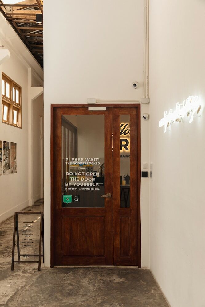 Hostal Hostel Urby