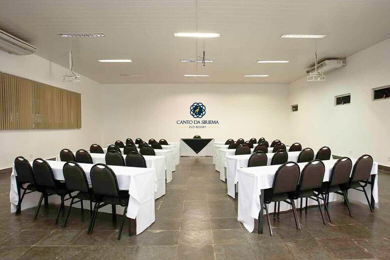 Hotel Siriema Village Eco Resort