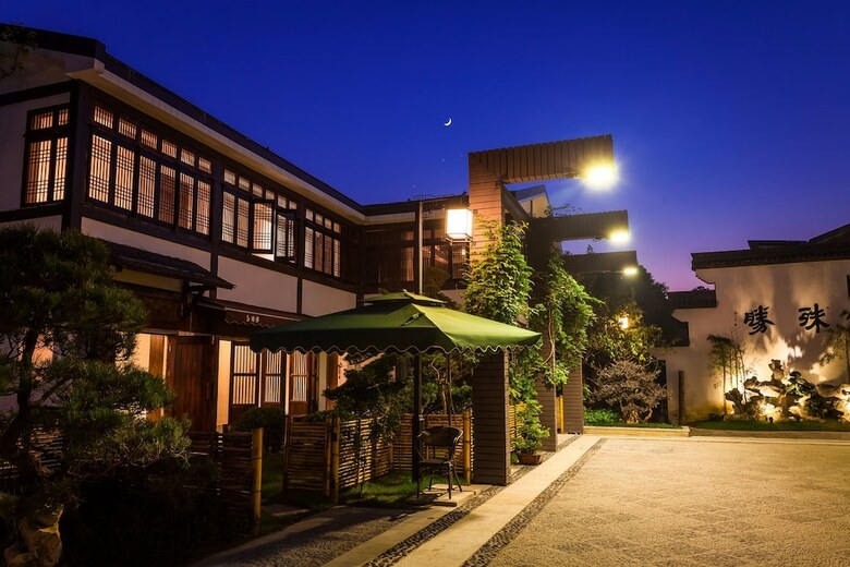 Admirable Day Hotel