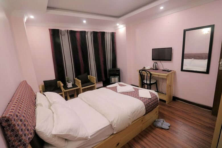 Hotel Easy Homes