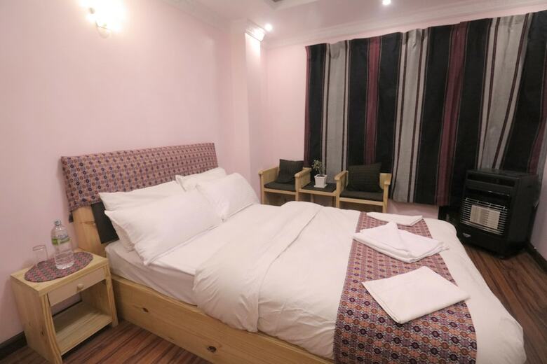 Hotel Easy Homes