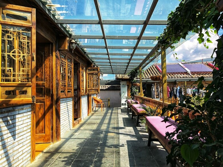 Hotel Tourists Courtyard