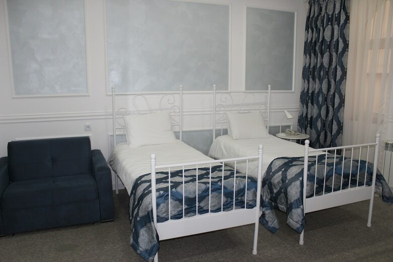 Two Seasons Boutique Hotel