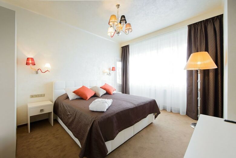 Myo Hotel Mysterius